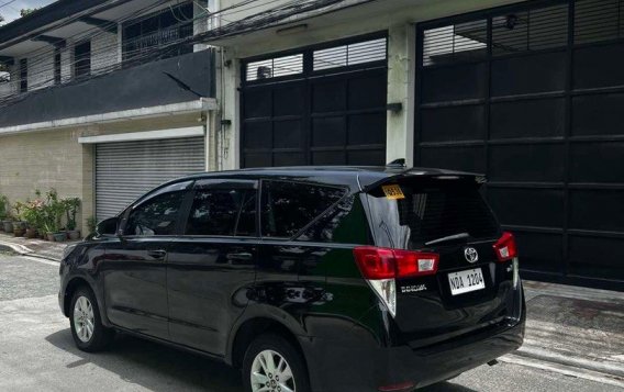 Sell White 2018 Toyota Innova in Quezon City-5