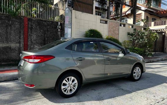 Selling Green Toyota Vios 2021 in Quezon City-4