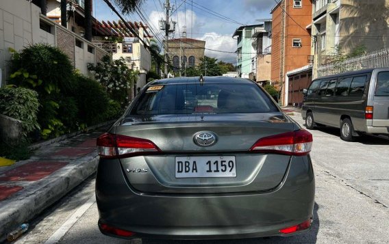 Selling Green Toyota Vios 2021 in Quezon City-7