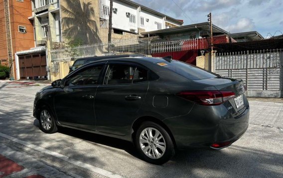 Selling Green Toyota Vios 2021 in Quezon City-6
