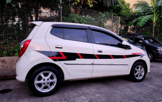 Sell White 2016 Toyota Wigo in Quezon City-7