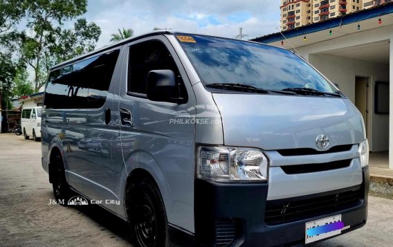 2021 Toyota Hiace  Commuter 3.0 M/T in Pasay, Metro Manila-1