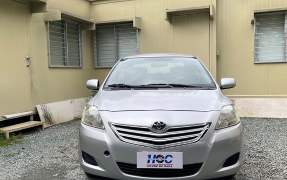 Selling White Toyota Vios 2023 in Quezon City-5