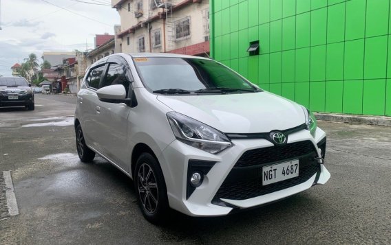 Selling White Toyota Wigo 2021 in Quezon City