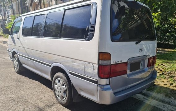 White Toyota Hiace 2003 for sale in Manual-4