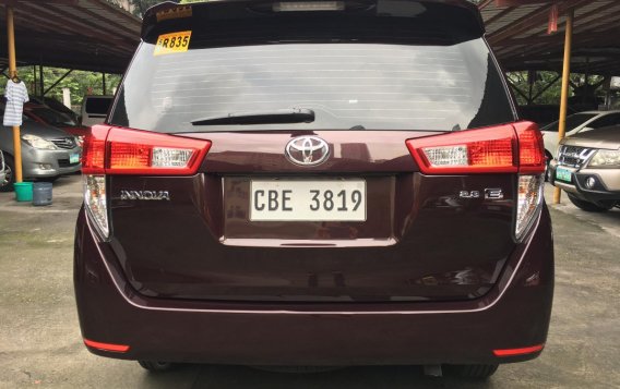 White Toyota Innova 2022 for sale in Automatic-9