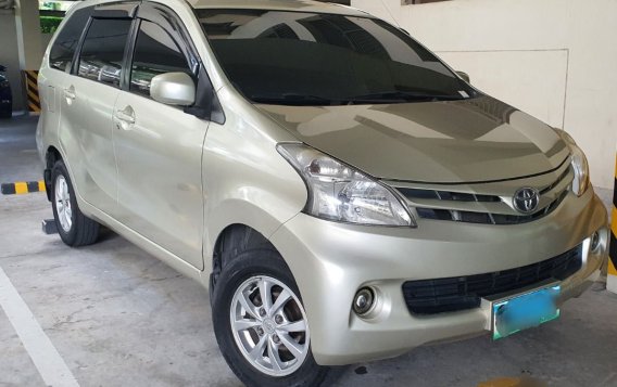 Bronze Toyota Avanza 2013 for sale in Automatic-4