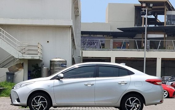 Silver Toyota Vios 2022 for sale in Makati-2