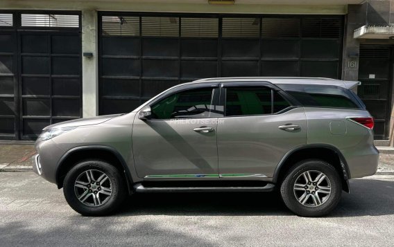 2018 Toyota Fortuner  2.4 G Diesel 4x2 AT in Quezon City, Metro Manila-2