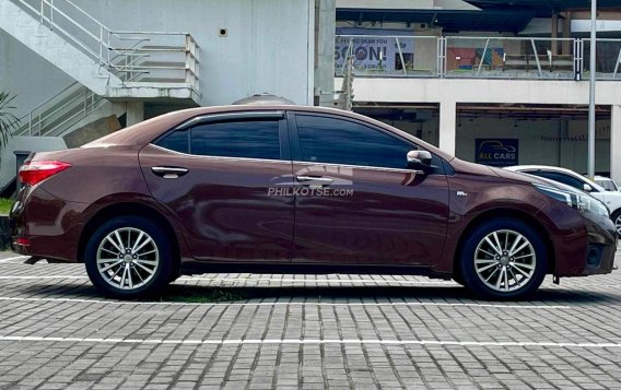 2015 Toyota Altis in Makati, Metro Manila-6