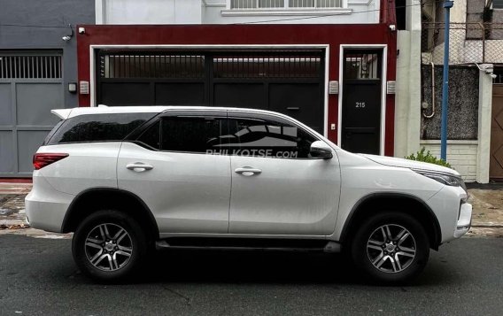 2022 Toyota Fortuner  2.4 G Diesel 4x2 AT in Quezon City, Metro Manila-3