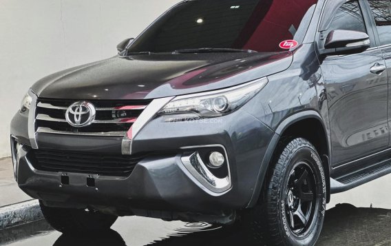 2017 Toyota Fortuner  2.4 V Diesel 4x2 AT in Manila, Metro Manila-4