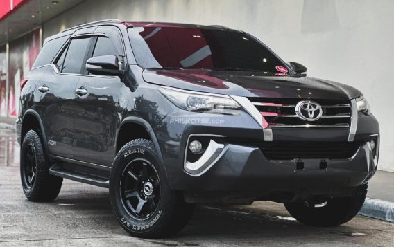 2017 Toyota Fortuner  2.4 V Diesel 4x2 AT in Manila, Metro Manila-6