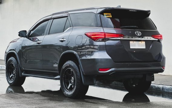 2017 Toyota Fortuner  2.4 V Diesel 4x2 AT in Manila, Metro Manila-5