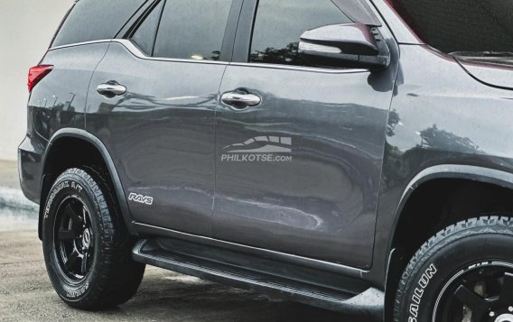 2017 Toyota Fortuner  2.4 V Diesel 4x2 AT in Manila, Metro Manila-7