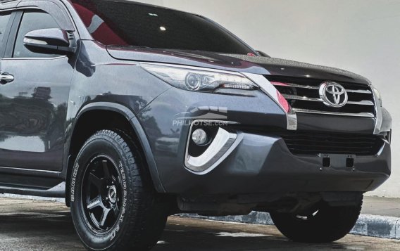 2017 Toyota Fortuner  2.4 V Diesel 4x2 AT in Manila, Metro Manila-13