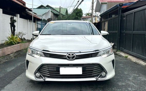 White Toyota Camry 2016 for sale in Imus