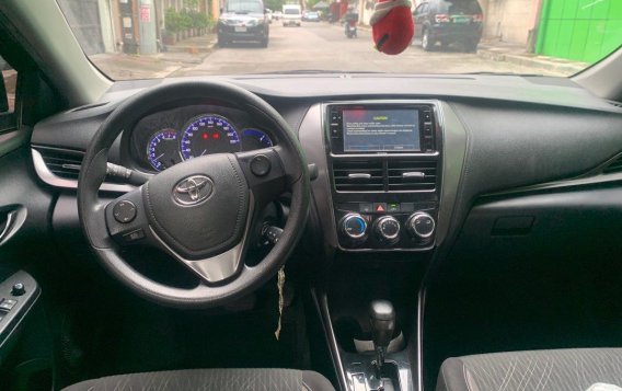 White Toyota Vios 2022 for sale in Quezon City-9