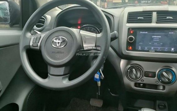 2018 Toyota Wigo E 1.0 CVT in Quezon City, Metro Manila-9