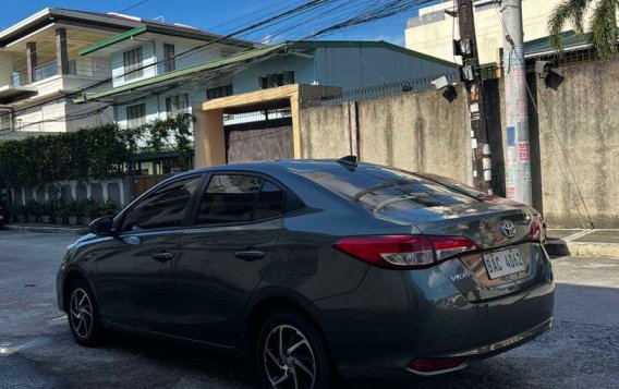 Sell White 2022 Toyota Vios in Quezon City-5