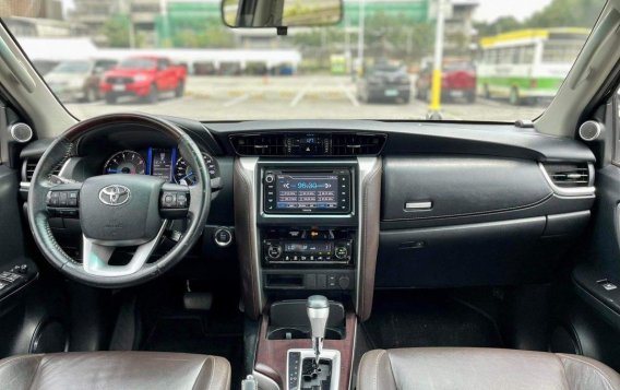 White Toyota Fortuner 2017 for sale in Makati-9