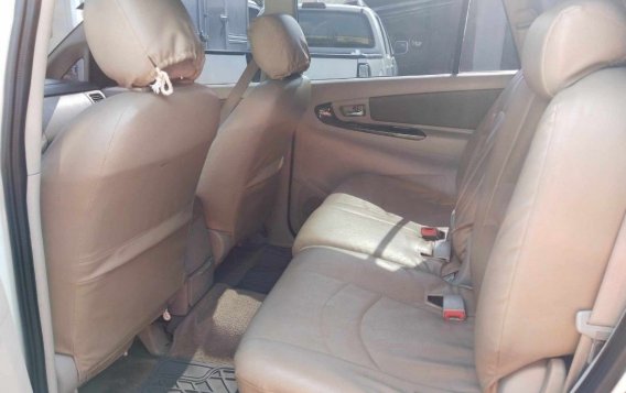 Green Toyota Innova 2014 for sale in Automatic-7