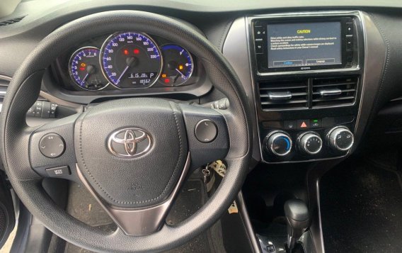 Selling White Toyota Vios 2022 in Quezon City-7