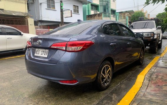 Selling White Toyota Vios 2022 in Quezon City-6