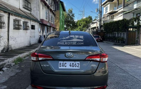 2022 Toyota Vios 1.3 XLE CVT in Quezon City, Metro Manila-6