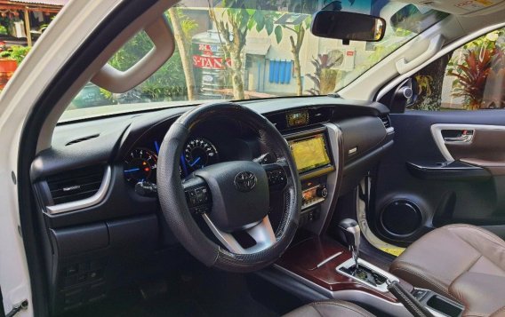 Pearl White Toyota Fortuner 2017 for sale in Lipa-8