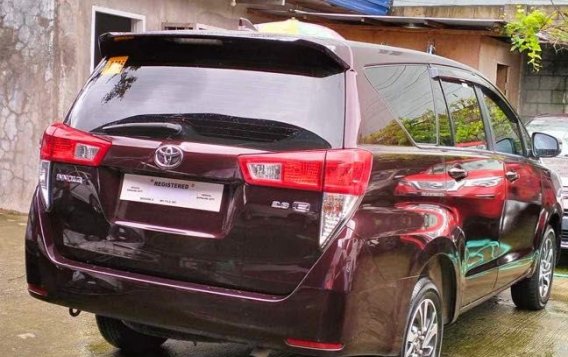 White Toyota Innova 2022 for sale in Quezon City-1