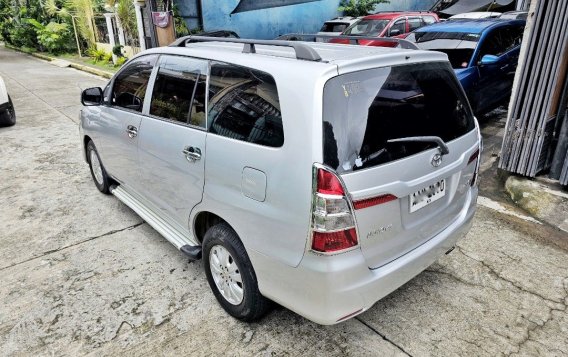 Sell White 2014 Toyota Innova in Bacoor-5