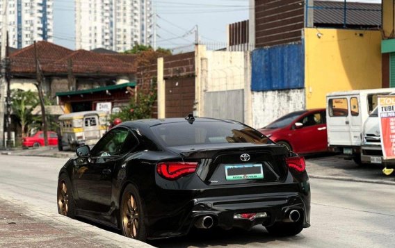 Selling White Toyota 86 2013 in Manila-1