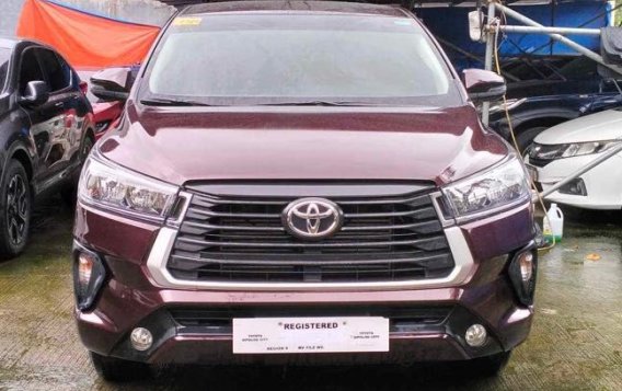 White Toyota Innova 2022 for sale in Quezon City-2