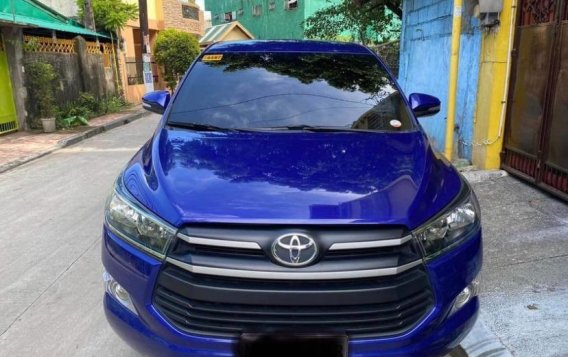 Selling White Toyota Innova 2017 in Manila