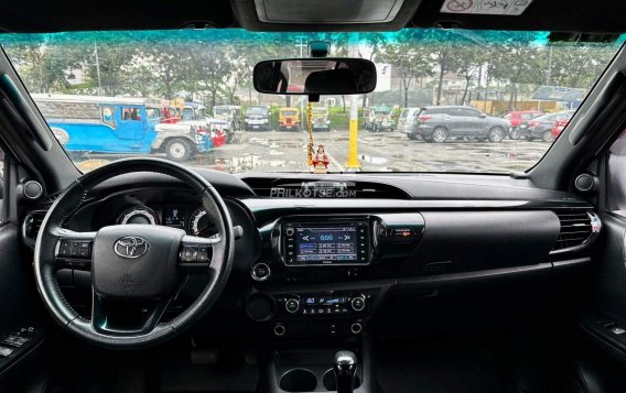 2019 Toyota Hilux Conquest 2.4 4x2 AT in Makati, Metro Manila-5