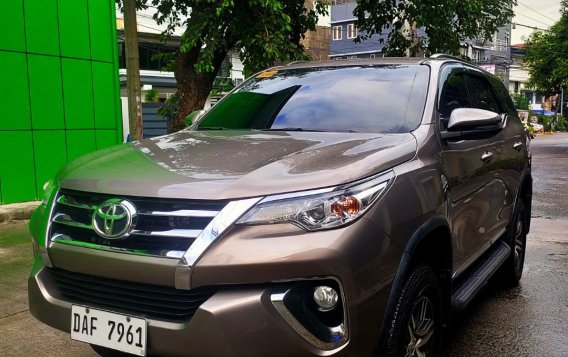 White Toyota Fortuner 2018 for sale in Automatic