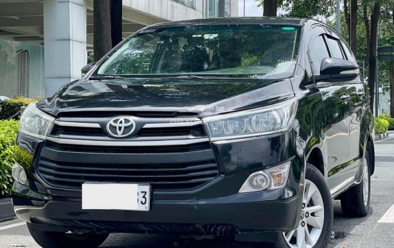 2017 Toyota Innova  2.8 E Diesel AT in Makati, Metro Manila-1