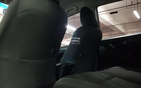 2018 Toyota Innova  2.8 E Diesel AT in Quezon City, Metro Manila-21