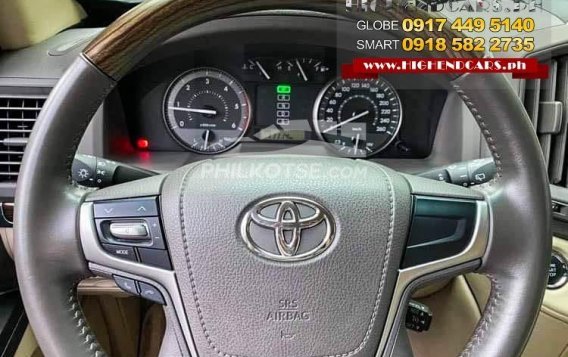 2020 Toyota Land Cruiser in Taguig, Metro Manila-4