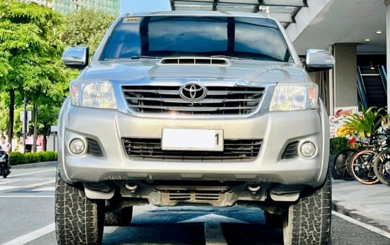 White Toyota Hilux 2014 for sale in Automatic