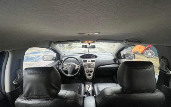 White Toyota Vios 2009 for sale in Quezon City-5