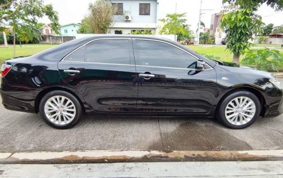 Selling White Toyota Camry 2016 in Imus-6