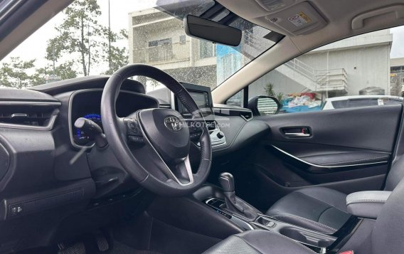 2020 Toyota Corolla Altis  1.6 V CVT in Makati, Metro Manila-14