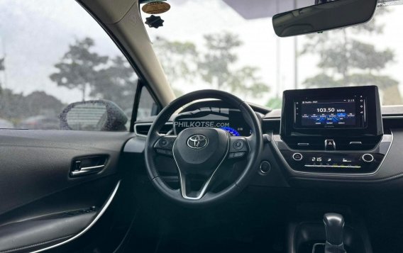 2020 Toyota Corolla Altis  1.6 V CVT in Makati, Metro Manila-10