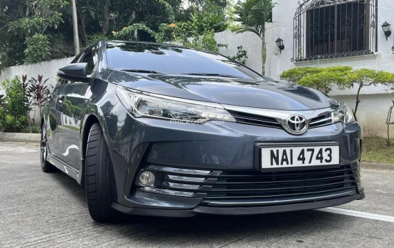 2018 Toyota Altis in Parañaque, Metro Manila-13