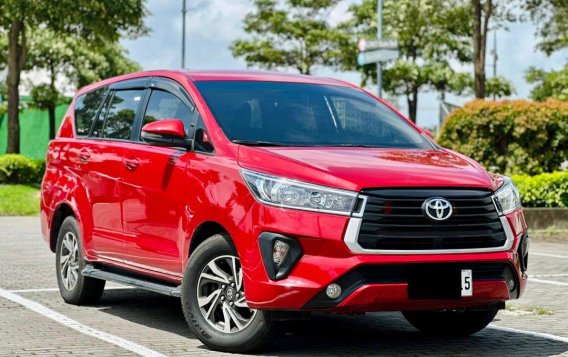 White Toyota Innova 2021 for sale in Makati