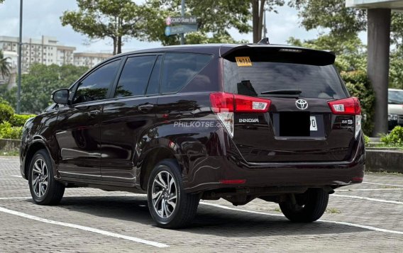2022 Toyota Innova  2.8 E Diesel MT in Makati, Metro Manila-12