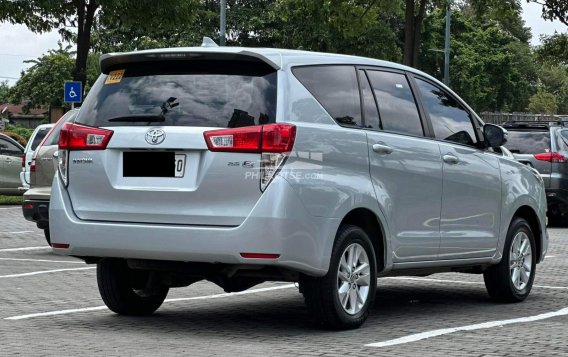2020 Toyota Innova  2.8 E Diesel MT in Makati, Metro Manila-13