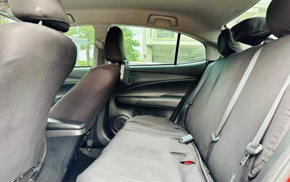 Selling White Toyota Vios 2019 in Makati-6